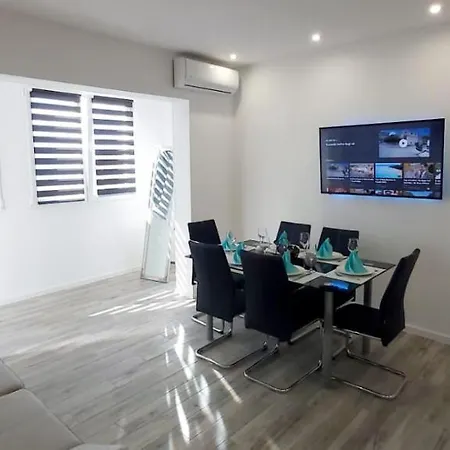 New With Jacuzzi Apartment