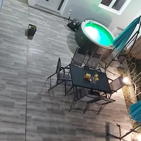 New With Jacuzzi Apartment Dugi Rat