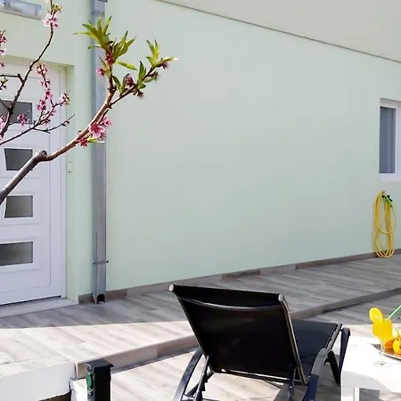 Apartment New With Jacuzzi *